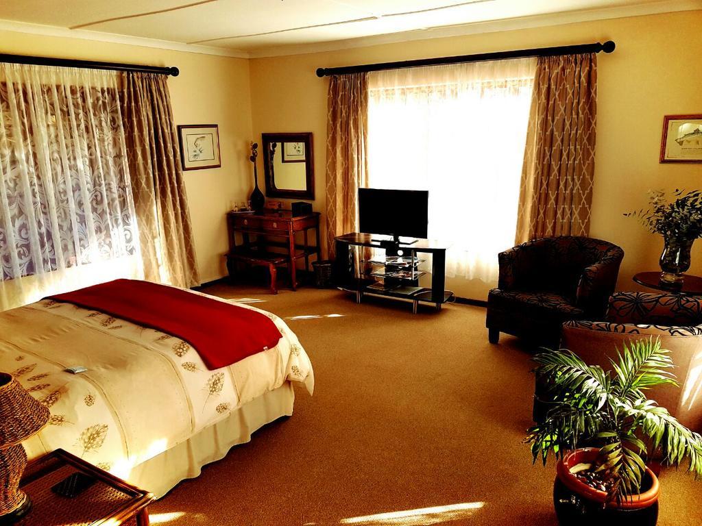 Thatchings Bed And Breakfast Nottingham Road Luaran gambar