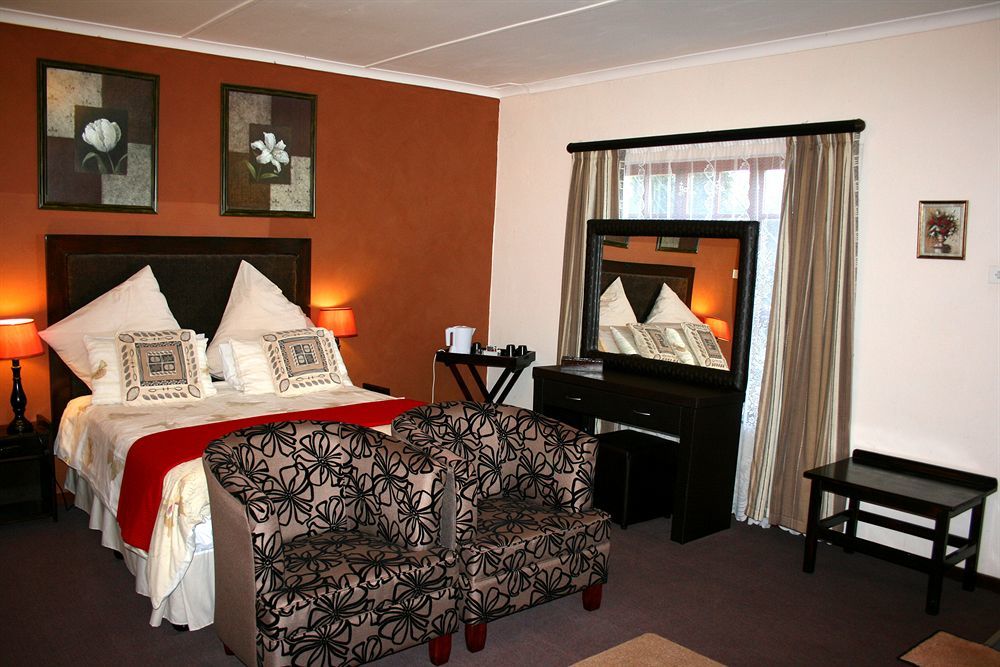 Thatchings Bed And Breakfast Nottingham Road Luaran gambar