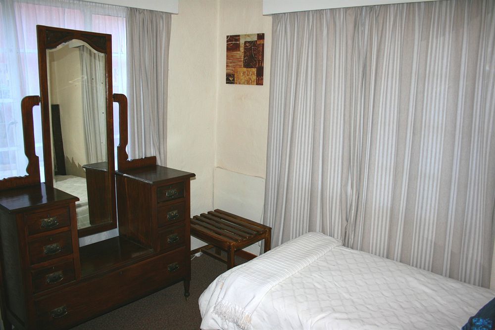 Thatchings Bed And Breakfast Nottingham Road Luaran gambar